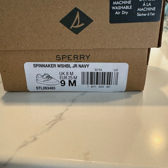 Sperry Spinnaker Sneaker - Picture 5 of 8